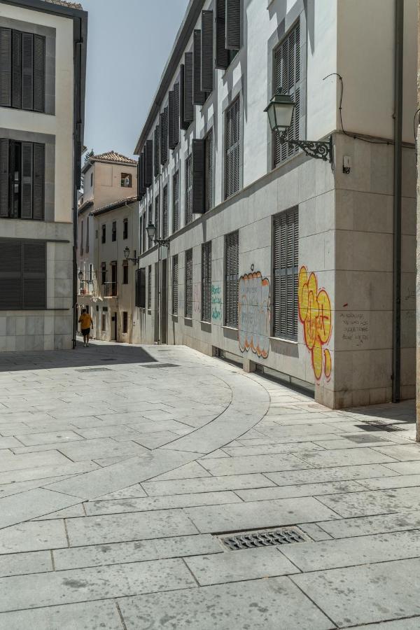 Tuguest Postigo II Catedral Apartment - Free Parking Гранада Экстерьер фото